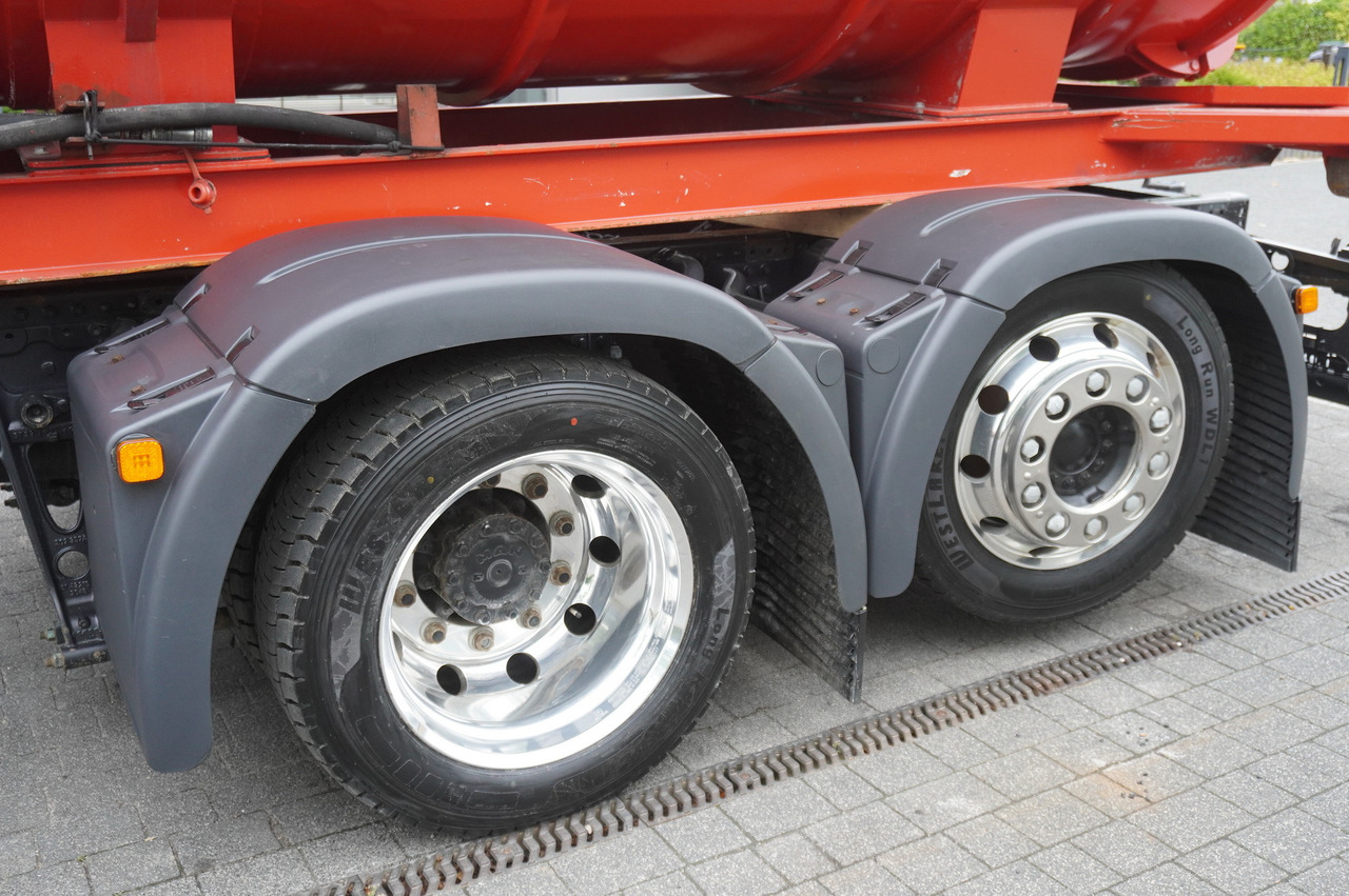 MAN TGX 26.500 / NEW Stal Septic barrel 13000 l / steering 3rd axle в лизинг MAN TGX 26.500 / NEW Stal Septic barrel 13000 l / steering 3rd axle: фото 9