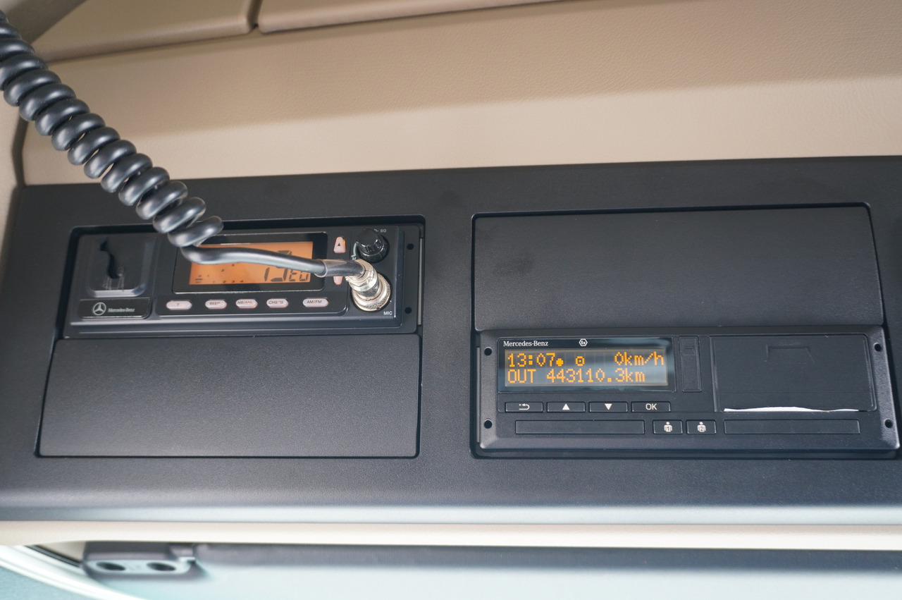 Автовоз MERCEDES-BENZ Actros 1840 E6 4×2 / NEW Tow Truck platform 9.25 m / Lounge cabin: фото 22