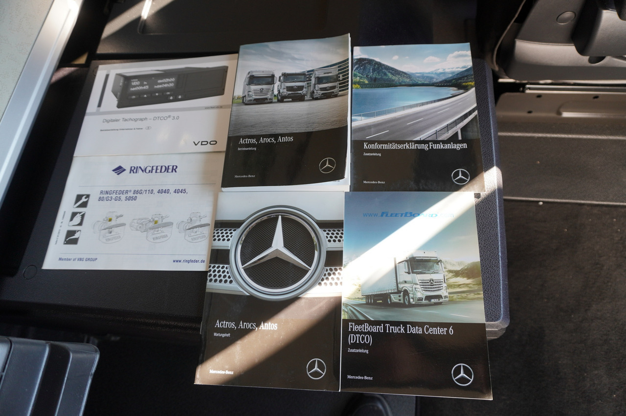 Автовоз MERCEDES-BENZ Actros 1840 E6 4×2 / NEW Tow Truck platform 9.25 m / Lounge cabin: фото 29