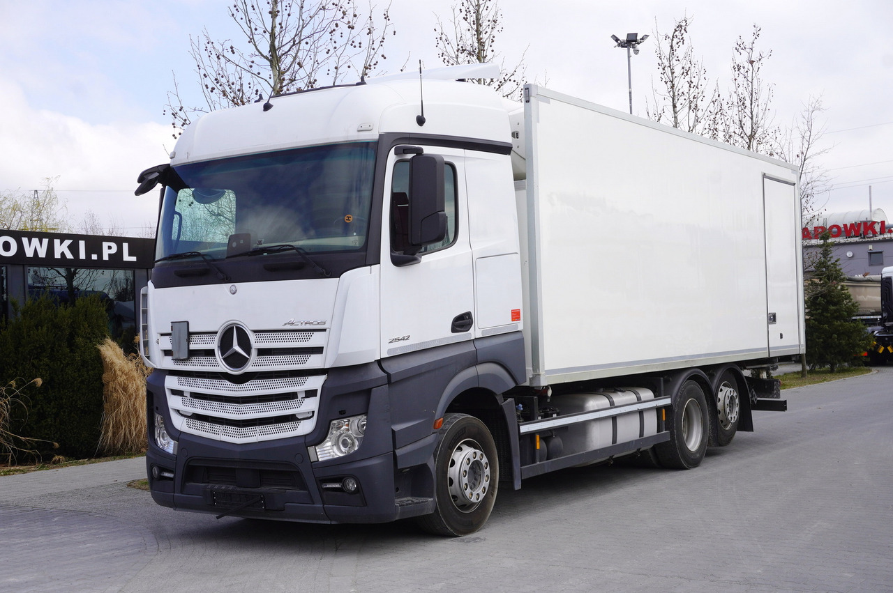 MERCEDES-BENZ Actros 2542 / GIGA cabin / Thermoking 1000R - Рефрижератор: фото 1 MERCEDES-BENZ Actros 2542 / GIGA cabin / Thermoking 1000R - Рефрижератор: фото 1