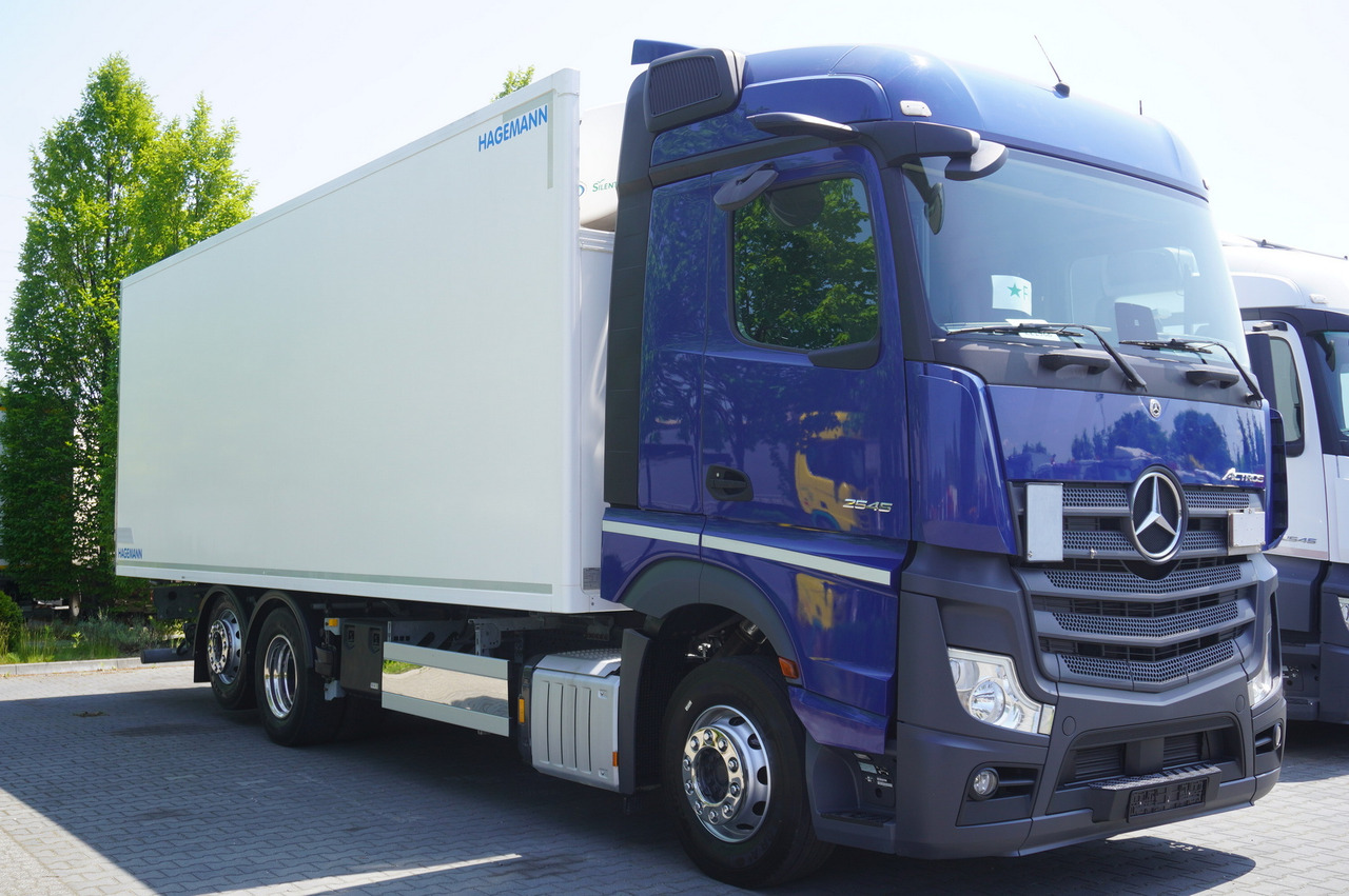 MERCEDES-BENZ Actros 2545 / 2021 / Hagemann refrigerator Multitemperature - Рефрижератор: фото 5 MERCEDES-BENZ Actros 2545 / 2021 / Hagemann refrigerator Multitemperature - Рефрижератор: фото 5