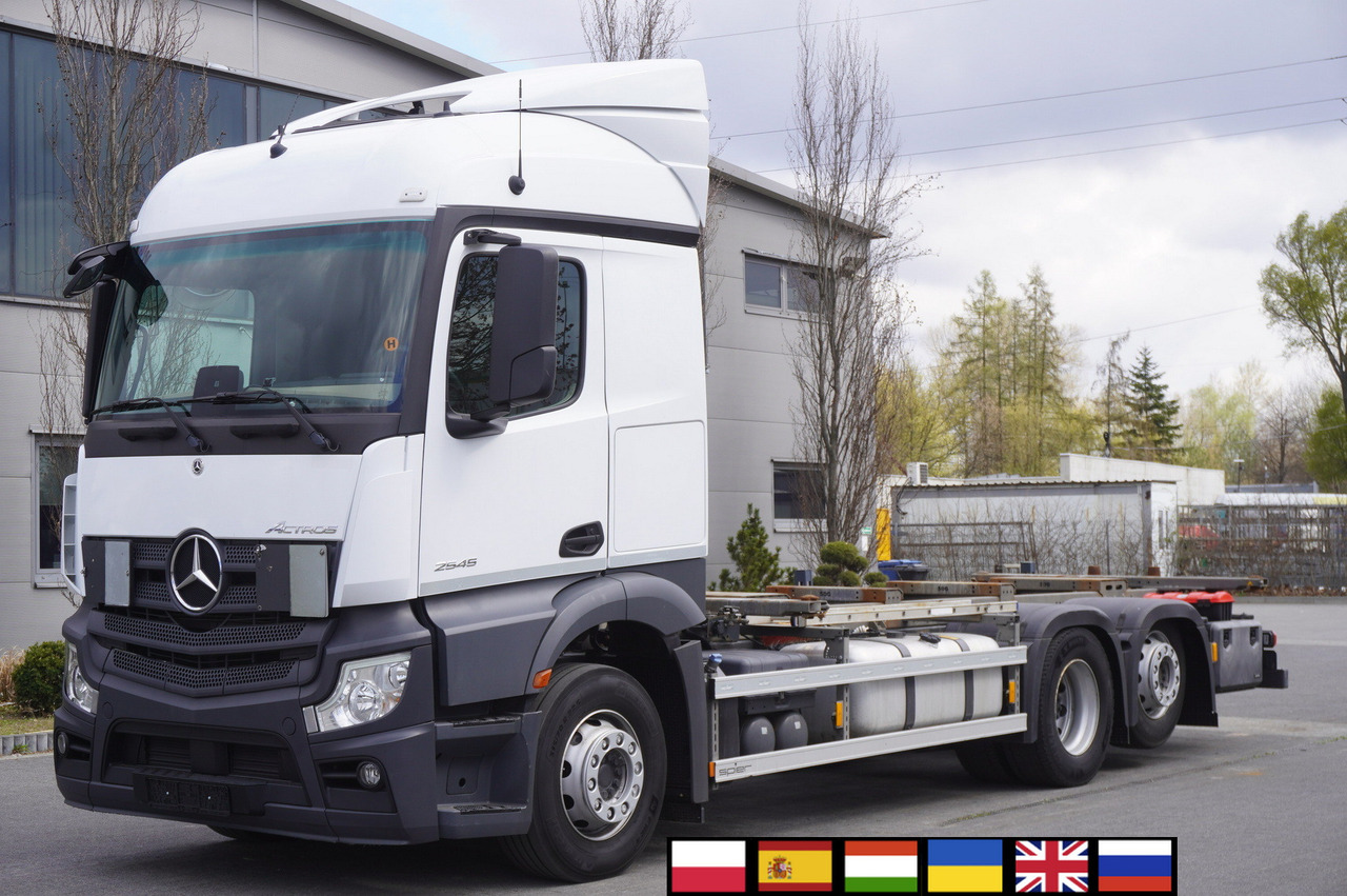 MERCEDES-BENZ Actros 2545 6x2 MP5 / Full ADR / BDF - Грузовик-контейнеровоз/ Сменный кузов: фото 1 MERCEDES-BENZ Actros 2545 6x2 MP5 / Full ADR / BDF - Грузовик-контейнеровоз/ Сменный кузов: фото 1