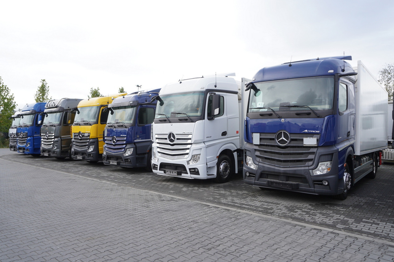 MERCEDES-BENZ Actros 2545 / Multitemperature Refrigerator / several units - Рефрижератор: фото 2 MERCEDES-BENZ Actros 2545 / Multitemperature Refrigerator / several units - Рефрижератор: фото 2