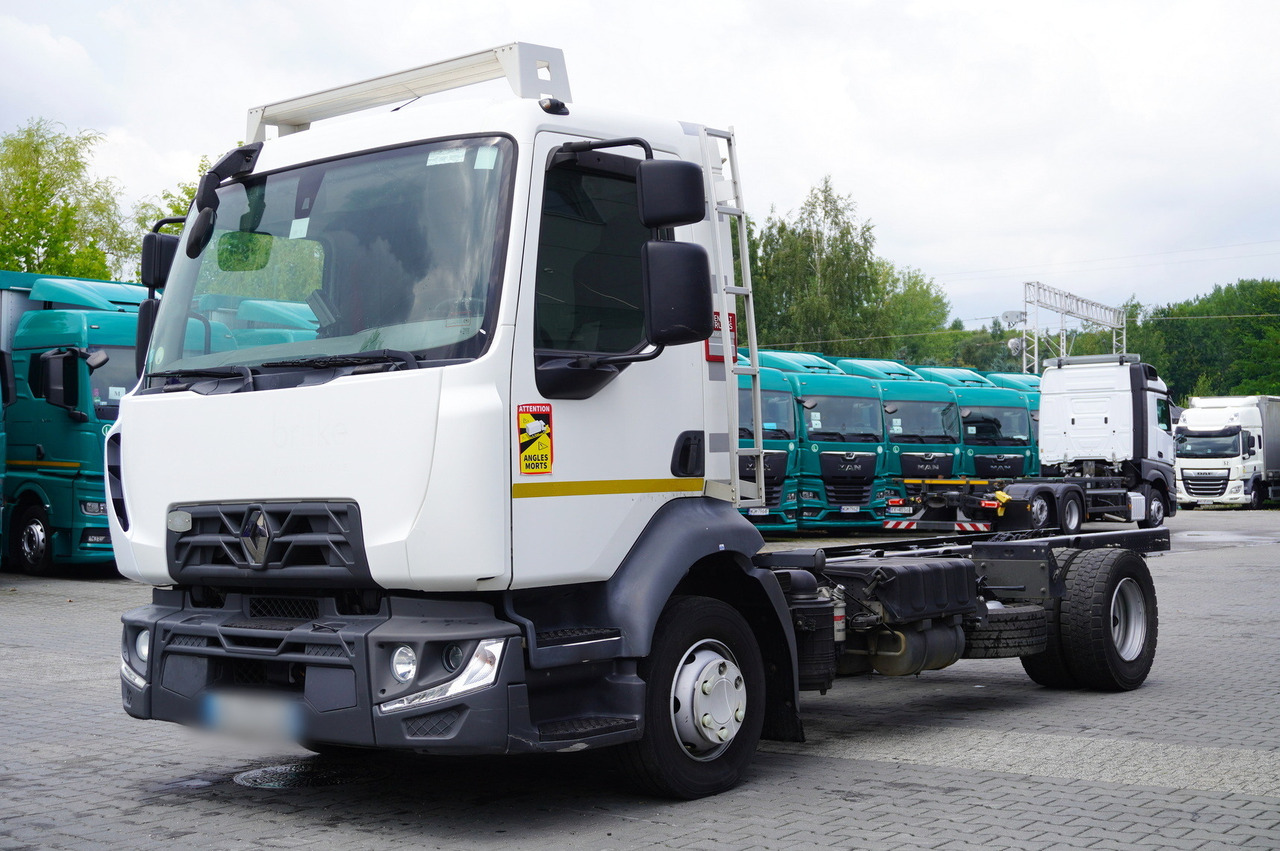 RENAULT D12 / Chassis 5.6 m / Differential lock / 160 tho. km - Грузовик-шасси: фото 2 RENAULT D12 / Chassis 5.6 m / Differential lock / 160 tho. km - Грузовик-шасси: фото 2