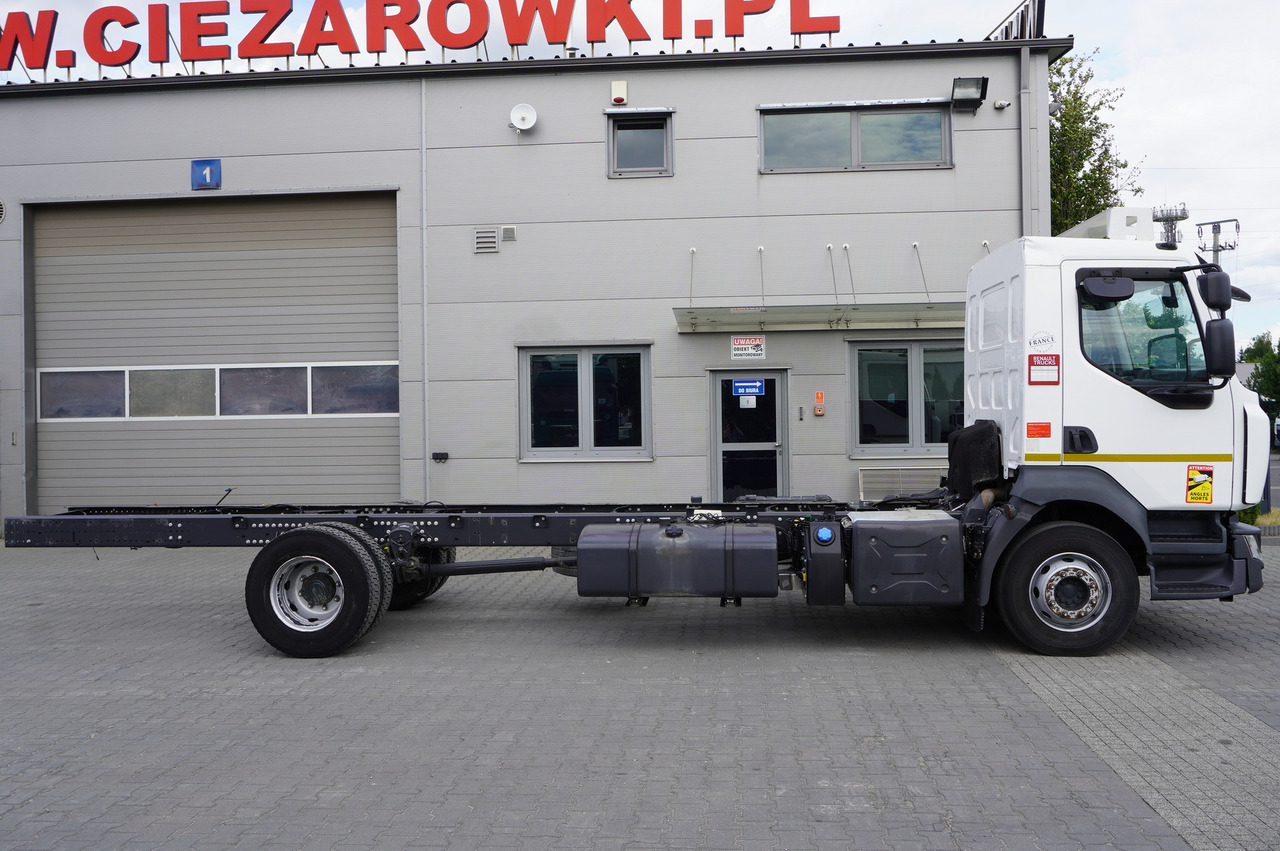 RENAULT D16 / Chassis 7.1 m / Differential lock - Грузовик-шасси: фото 2 RENAULT D16 / Chassis 7.1 m / Differential lock - Грузовик-шасси: фото 2