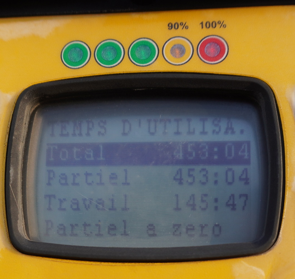 RENAULT RENAULT C320 P 4x2 / FASSI crane 6 T / 140 MTH!!! / range 10 m / Flatbed 15 EPAL / 52 tho. km!!! - Грузовик бортовой/ Платформа, Автоманипулятор: фото 2 RENAULT RENAULT C320 P 4x2 / FASSI crane 6 T / 140 MTH!!! / range 10 m / Flatbed 15 EPAL / 52 tho. km!!! - Грузовик бортовой/ Платформа, Автоманипулятор: фото 2