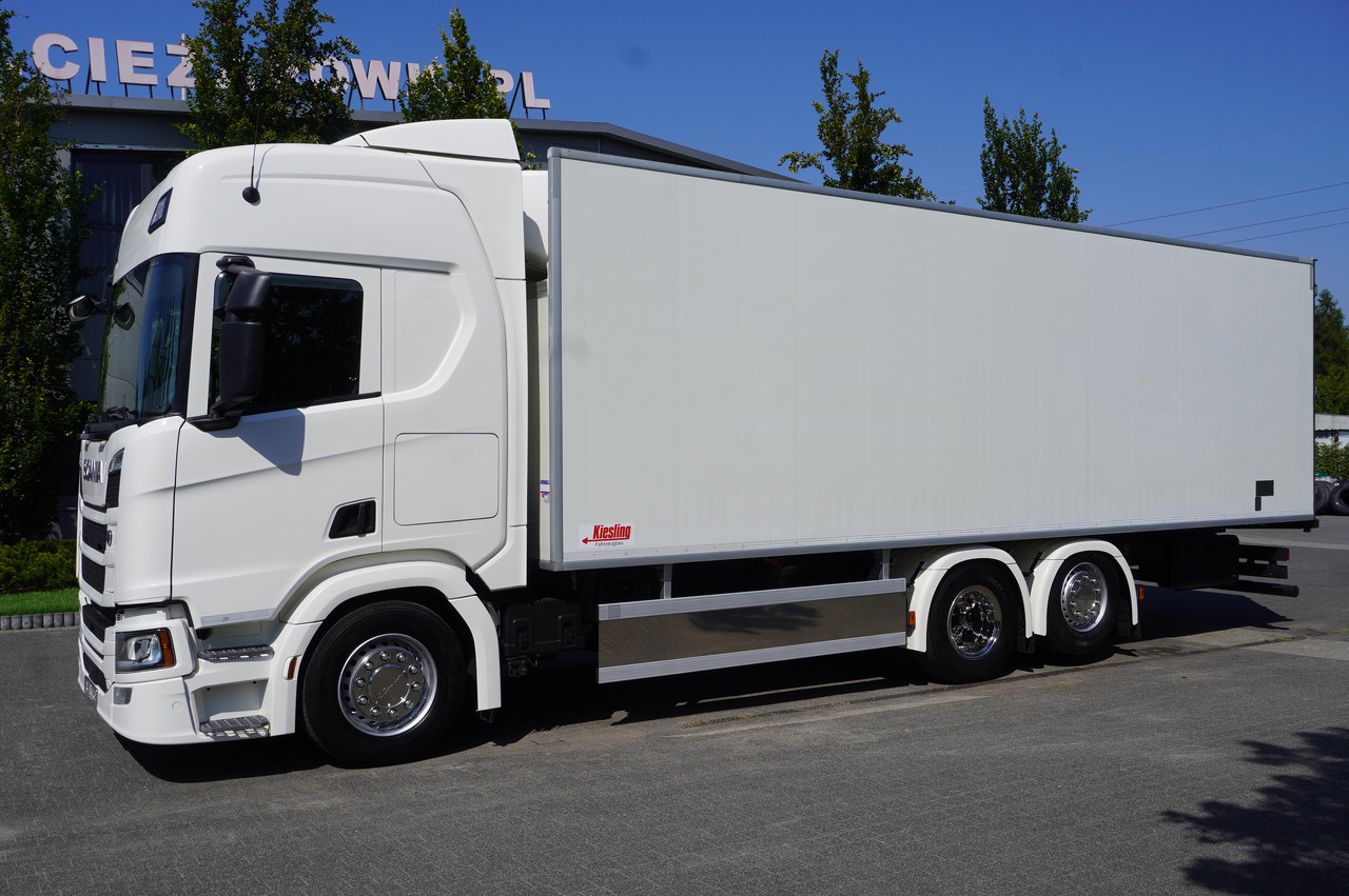SCANIA R500 Hook-Up Refrigerated Truck KIESLING 20 EPAL / Carrier Supra 1250 Silent - Рефрижератор: фото 2 SCANIA R500 Hook-Up Refrigerated Truck KIESLING 20 EPAL / Carrier Supra 1250 Silent - Рефрижератор: фото 2