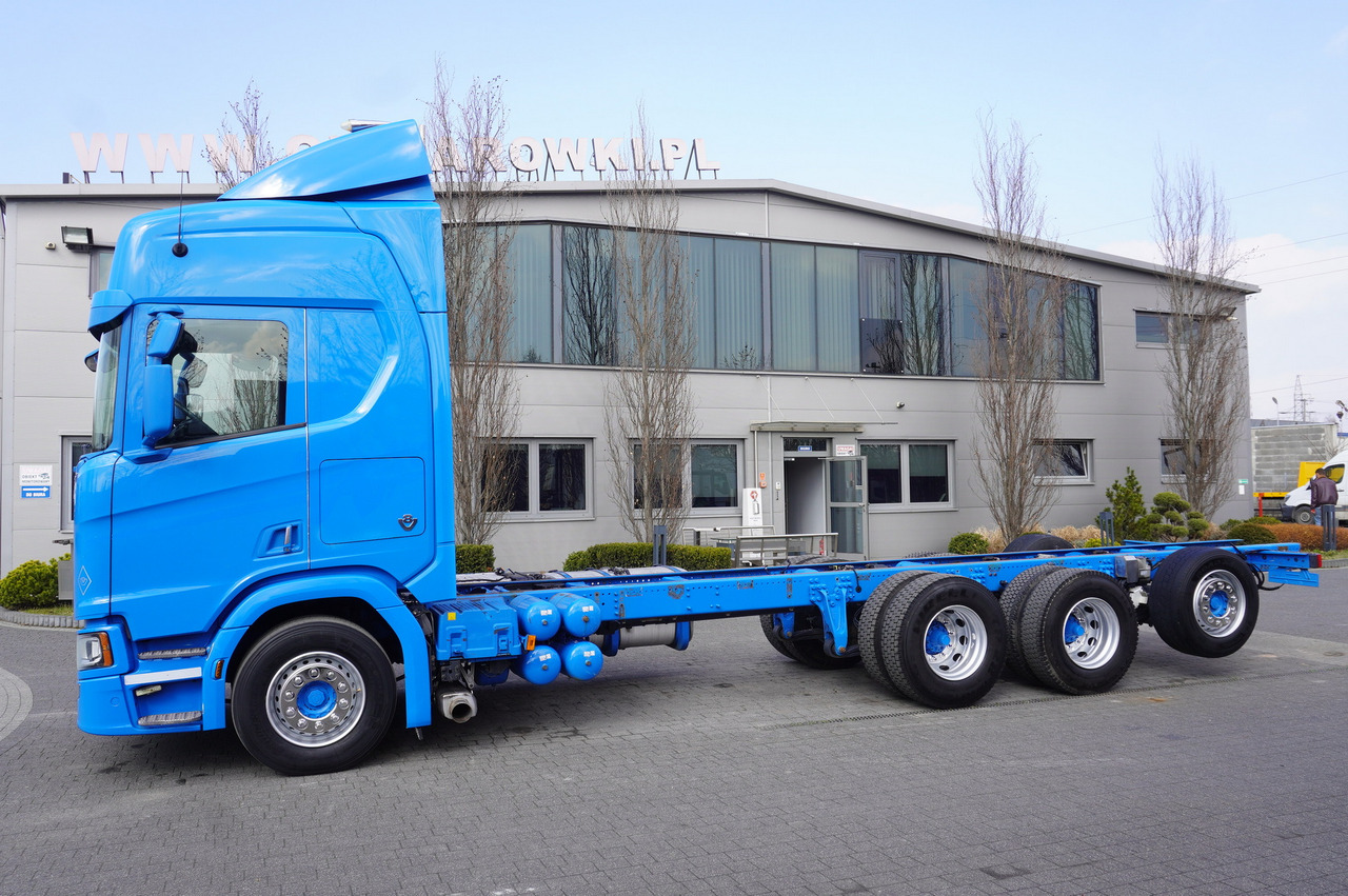 SCANIA R650 V8 / 650 HP/ frame 8.8 m / steered 4th axle - Грузовик-шасси: фото 2 SCANIA R650 V8 / 650 HP/ frame 8.8 m / steered 4th axle - Грузовик-шасси: фото 2
