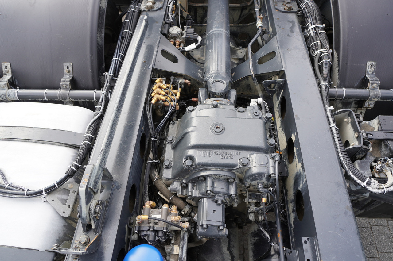 Карьерный самосвал TATRA Phoenix 8x8 Twin-Steer Quad/A dump truck / 30 tho. km: фото 21 Карьерный самосвал TATRA Phoenix 8x8 Twin-Steer Quad/A dump truck / 30 tho. km: фото 21