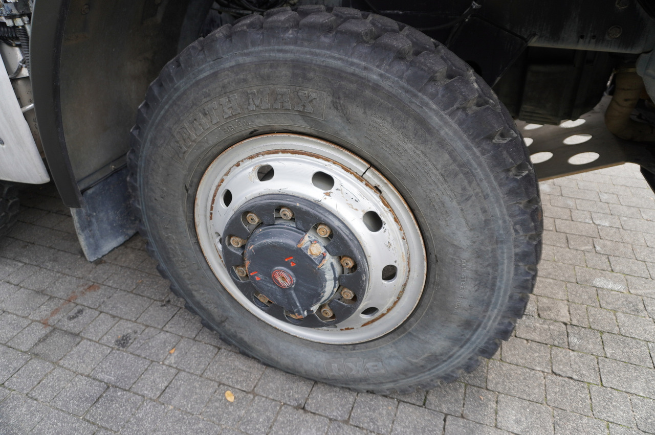 Карьерный самосвал TATRA Phoenix 8x8 Twin-Steer Quad/A dump truck / 30 tho. km: фото 16 Карьерный самосвал TATRA Phoenix 8x8 Twin-Steer Quad/A dump truck / 30 tho. km: фото 16