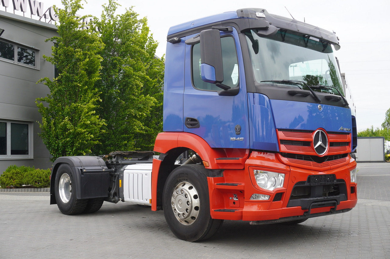 Mercedes-Benz Actros 1845 4x2 / Jost 5th wheel / 11.1 t load capacity - Тягач: фото 2 Mercedes-Benz Actros 1845 4x2 / Jost 5th wheel / 11.1 t load capacity - Тягач: фото 2