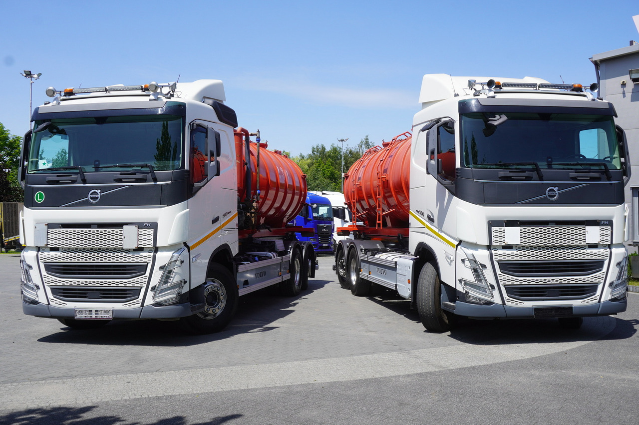 VOLVO Volvo FH 500 / Septic barrel 13000 l / Hook lift 21 t / 2022 / 3rd axle steered / 2 units - Цистерна для жидкого навоза: фото 3 VOLVO Volvo FH 500 / Septic barrel 13000 l / Hook lift 21 t / 2022 / 3rd axle steered / 2 units - Цистерна для жидкого навоза: фото 3