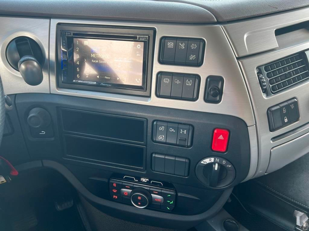 Тягач DAF XF 480 FT SSC LD MX-Engine Brake Standklima: фото 6