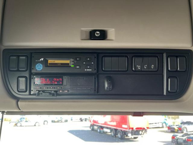 DAF XF 480 FT SSC Low Deck TraXon Intarder 2 x Tank - Тягач: фото 5 DAF XF 480 FT SSC Low Deck TraXon Intarder 2 x Tank - Тягач: фото 5