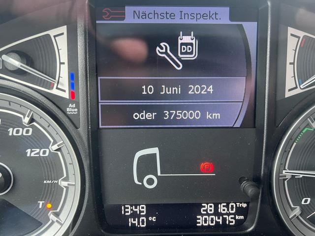 DAF XF 530 FT SSC Retarder Standklima Navigation - Тягач: фото 2 DAF XF 530 FT SSC Retarder Standklima Navigation - Тягач: фото 2