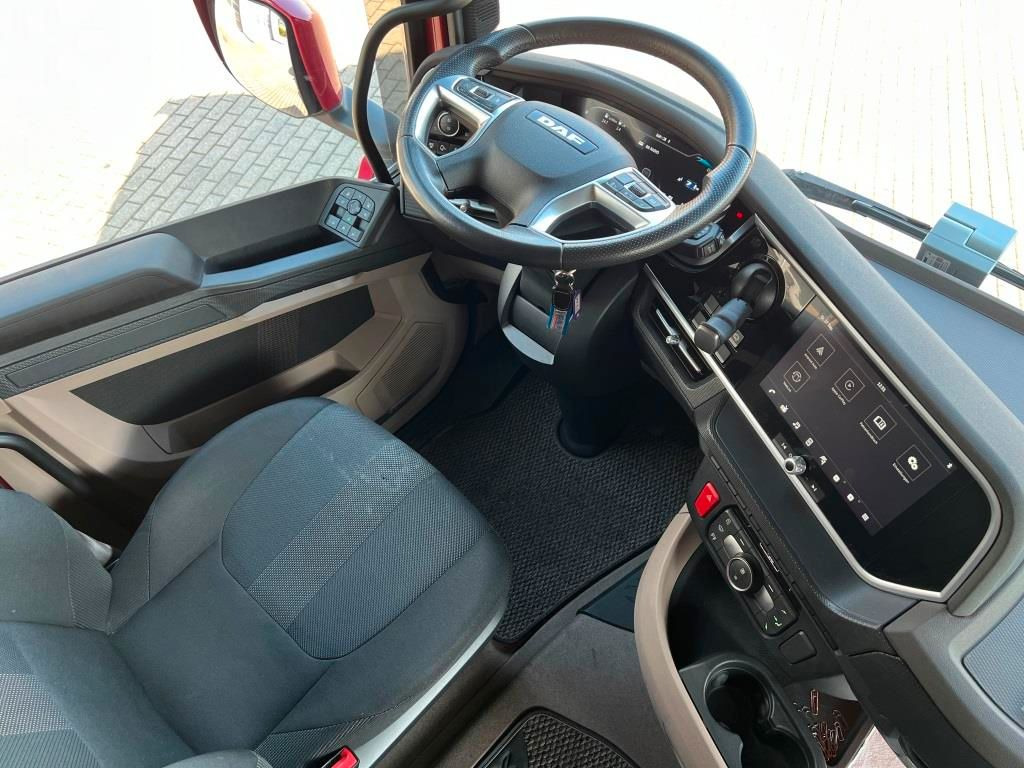 DAF XG 480 FT Low Deck Retarder Standklima 2xTank - Тягач: фото 5 DAF XG 480 FT Low Deck Retarder Standklima 2xTank - Тягач: фото 5