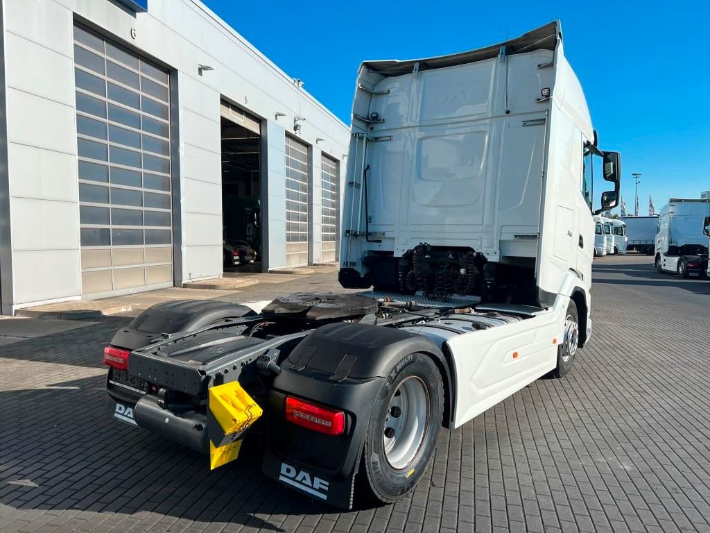 DAF XG 480 FT TraXon Intarder 2xTank Hydraulikanlage - Тягач: фото 4 DAF XG 480 FT TraXon Intarder 2xTank Hydraulikanlage - Тягач: фото 4