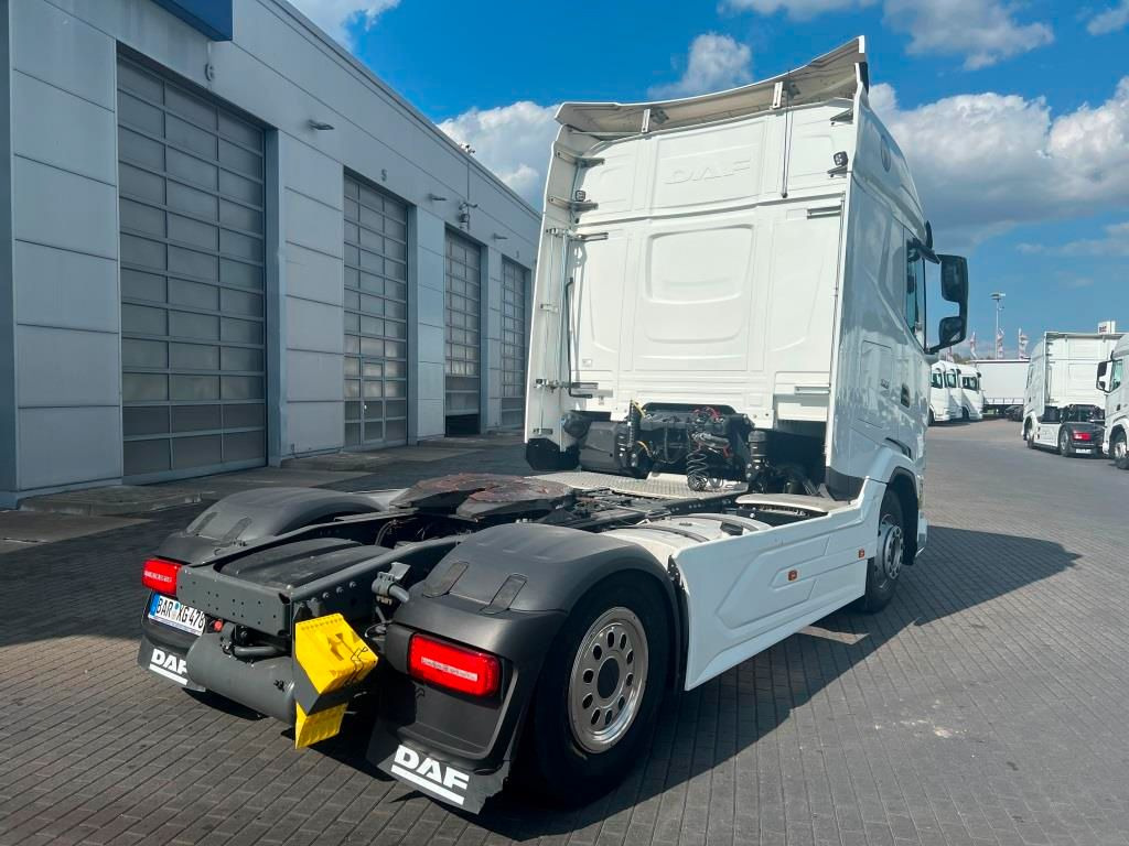 DAF XG 480 FT TraXon ZF-Intarder 2x Tank 1.195 Liter - Тягач: фото 4 DAF XG 480 FT TraXon ZF-Intarder 2x Tank 1.195 Liter - Тягач: фото 4