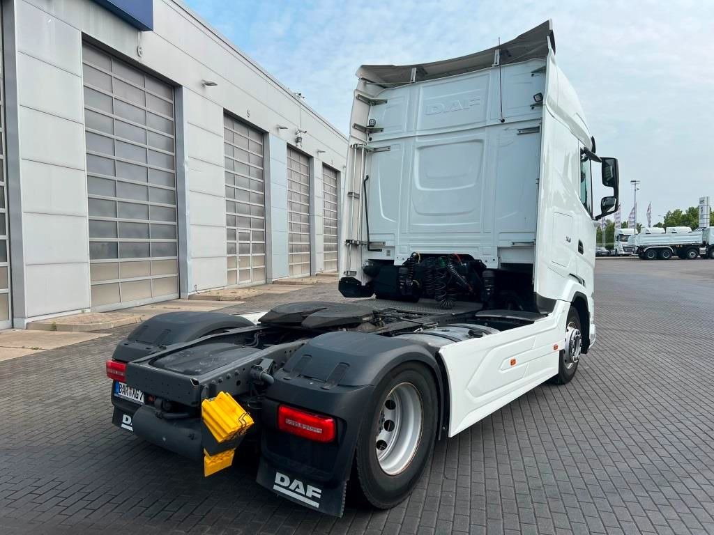 DAF XG 480 FT TraXon ZF-Intarder 2x Tank 1.195 Liter - Тягач: фото 4 DAF XG 480 FT TraXon ZF-Intarder 2x Tank 1.195 Liter - Тягач: фото 4