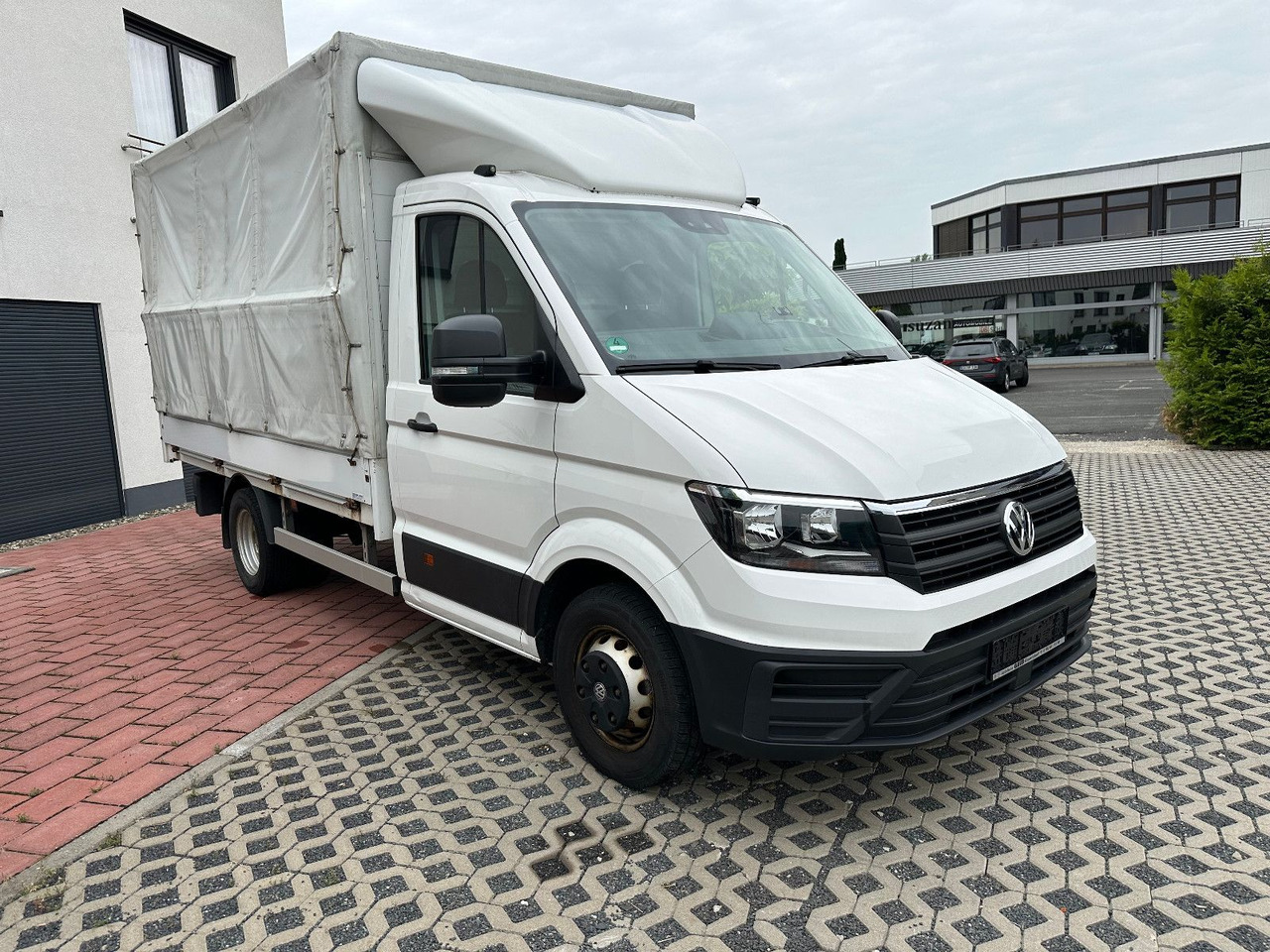 Volkswagen Crafter 50 Pritsche Plane 5-Tonne Volkswagen Crafter 50 Pritsche Plane 5-Tonne - Тентованный фургон: фото 1 Volkswagen Crafter 50 Pritsche Plane 5-Tonne Volkswagen Crafter 50 Pritsche Plane 5-Tonne - Тентованный фургон: фото 1