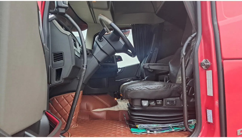 Volvo FH 500 Globetrotter Euro 5 - Тягач: фото 2 Volvo FH 500 Globetrotter Euro 5 - Тягач: фото 2