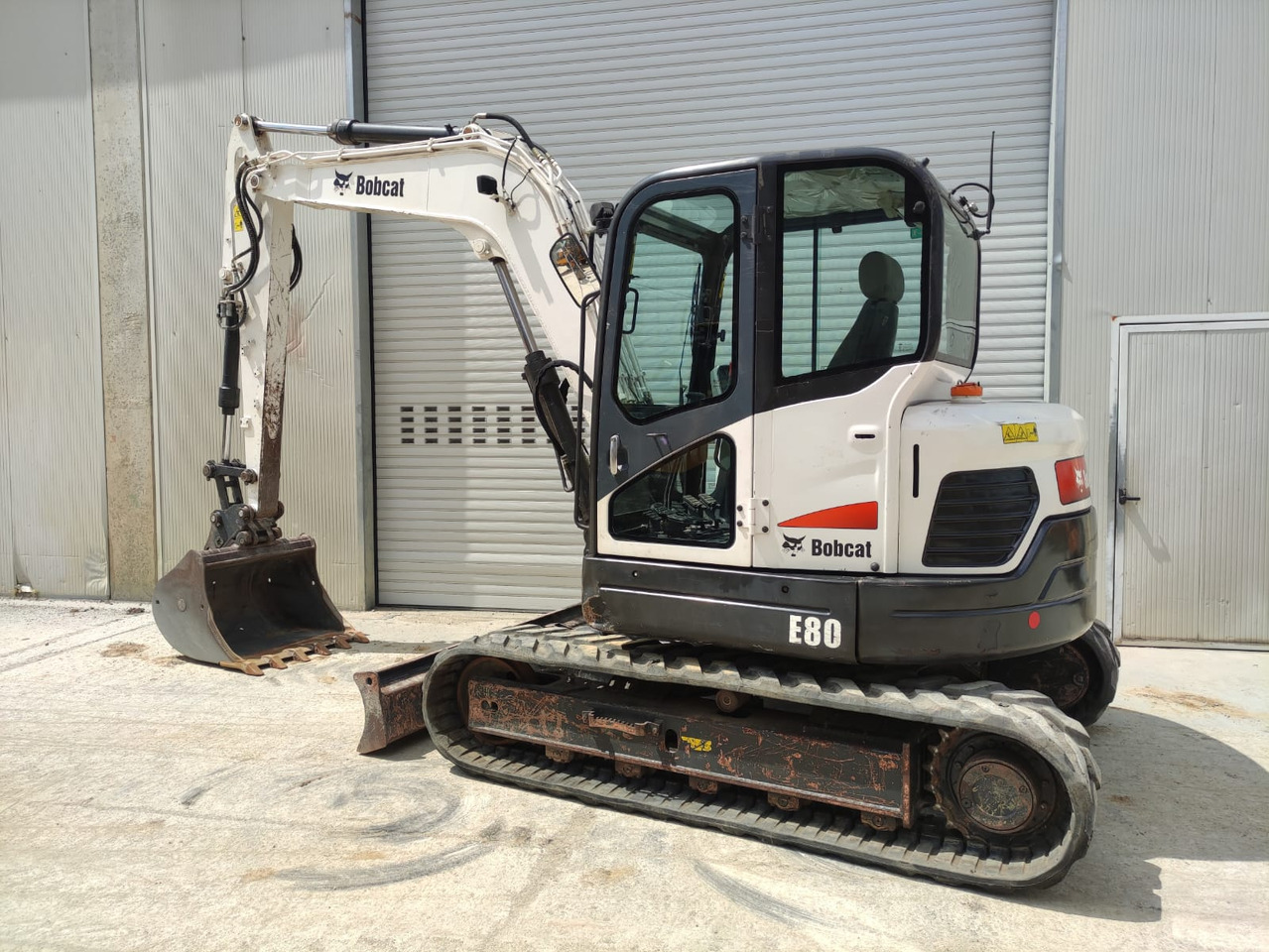 BOBCAT E80EA - Гусеничный экскаватор: фото 3 BOBCAT E80EA - Гусеничный экскаватор: фото 3