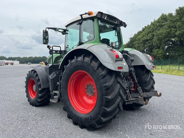 2014 Fendt 824 Vario Profi Plus 4WD Tractor - Трактор: фото 4 2014 Fendt 824 Vario Profi Plus 4WD Tractor - Трактор: фото 4