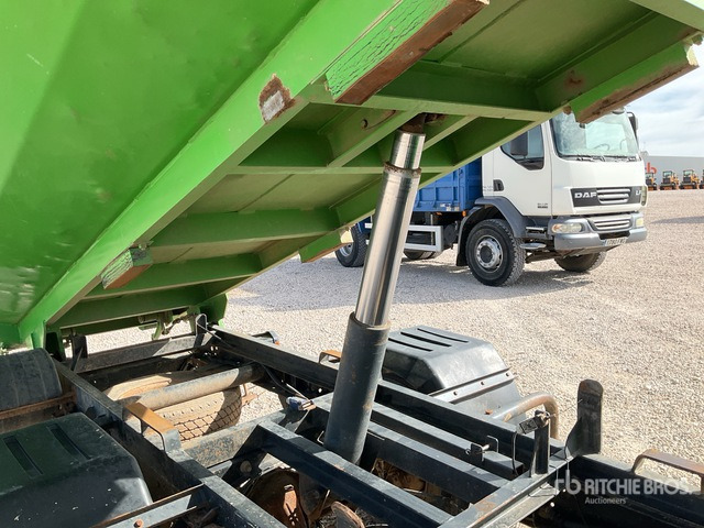 2008 DTC Iveco Daily 35C12 2007 Hiab 008 840 kg on 4x2 Dump Truck with Crane - Косилка-измельчитель/ Мульчер: фото 5 2008 DTC Iveco Daily 35C12 2007 Hiab 008 840 kg on 4x2 Dump Truck with Crane - Косилка-измельчитель/ Мульчер: фото 5
