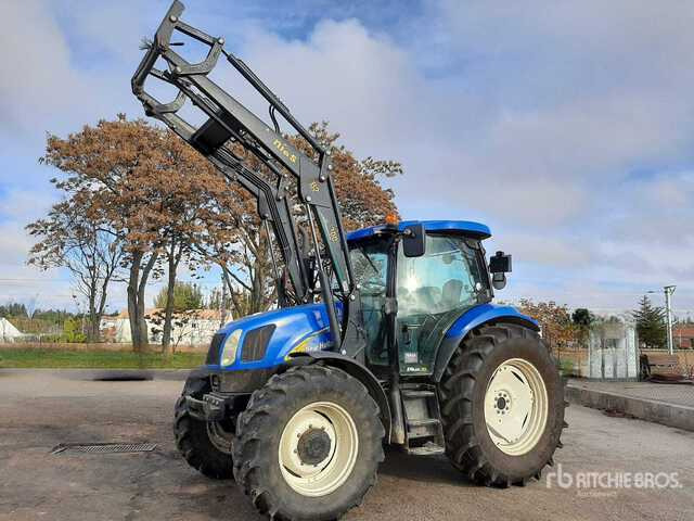 2008 New Holland T6010 Plus, con pala 4WD Tractor - Трактор: фото 1 2008 New Holland T6010 Plus, con pala 4WD Tractor - Трактор: фото 1
