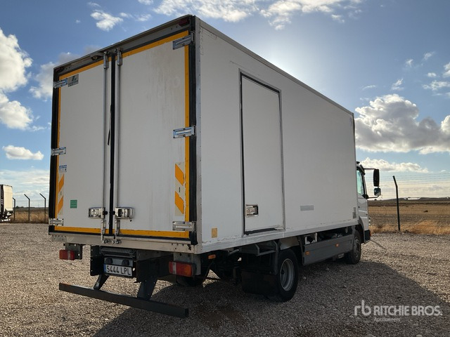 2012 Mercedes-Benz Atego 1018 4x2 Refrigerated Truck - Рефрижератор: фото 4 2012 Mercedes-Benz Atego 1018 4x2 Refrigerated Truck - Рефрижератор: фото 4
