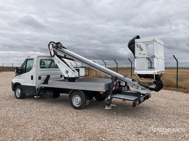 2018 Iveco Daily 35-120 2018 Oil&Steel Scorpion 1812 18 ... Bucket Truck - Грузовик с подъемником: фото 4 2018 Iveco Daily 35-120 2018 Oil&Steel Scorpion 1812 18 ... Bucket Truck - Грузовик с подъемником: фото 4