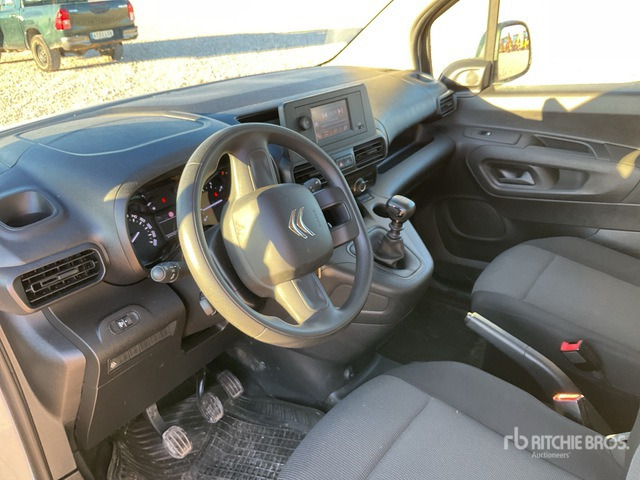 2021 Citroen Berlingo Passenger Van - Микроавтобус, Пассажирский фургон: фото 5 2021 Citroen Berlingo Passenger Van - Микроавтобус, Пассажирский фургон: фото 5
