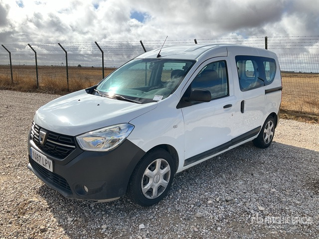 2021 DACIA Dokker Passenger Van - Микроавтобус, Пассажирский фургон: фото 2 2021 DACIA Dokker Passenger Van - Микроавтобус, Пассажирский фургон: фото 2