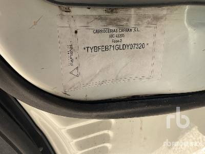 MITSUFISHI FUSO CANTER 7C1 4x2 - Грузовик с закрытым кузовом: фото 5 MITSUFISHI FUSO CANTER 7C1 4x2 - Грузовик с закрытым кузовом: фото 5