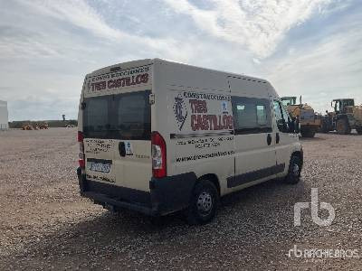 RENAULT BOXER - Грузовик с закрытым кузовом: фото 3 RENAULT BOXER - Грузовик с закрытым кузовом: фото 3