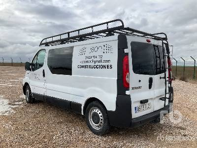 RENAULT TRAFIC 1.9D - Цельнометаллический фургон: фото 2 RENAULT TRAFIC 1.9D - Цельнометаллический фургон: фото 2