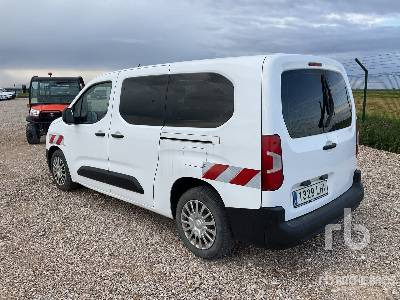 TOYOTA PROACE - Цельнометаллический фургон: фото 2 TOYOTA PROACE - Цельнометаллический фургон: фото 2