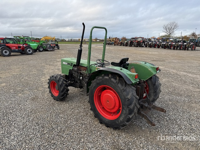 1989 Fendt 205 4WD Tractor - Трактор: фото 2 1989 Fendt 205 4WD Tractor - Трактор: фото 2