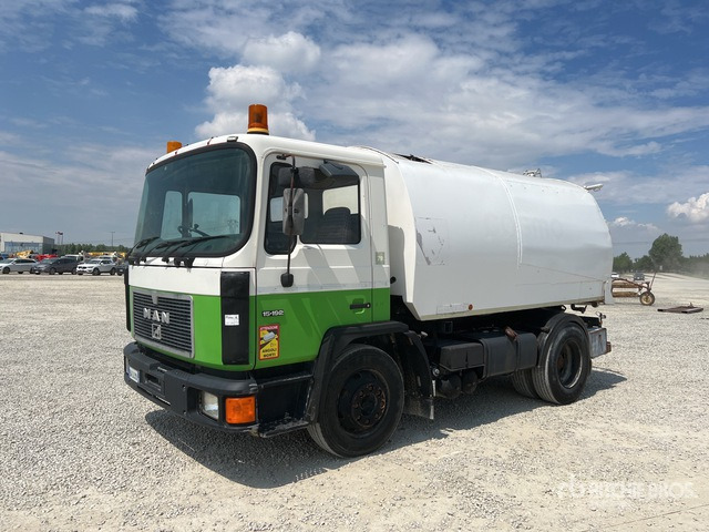 1989 MAN 15.192 Sweeper Truck - Подметально-уборочная машина: фото 1 1989 MAN 15.192 Sweeper Truck - Подметально-уборочная машина: фото 1
