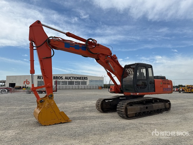 2000 Fiat-Hitachi EX235 Escavatore cingolato - Гусеничный экскаватор: фото 1 2000 Fiat-Hitachi EX235 Escavatore cingolato - Гусеничный экскаватор: фото 1