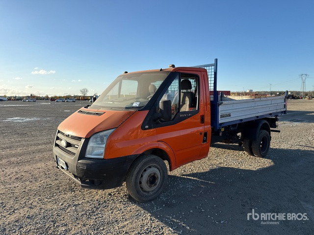 2006 Ford Transit (Inoperable) Dump Truck: Light Duty - Самосвал: фото 1 2006 Ford Transit (Inoperable) Dump Truck: Light Duty - Самосвал: фото 1