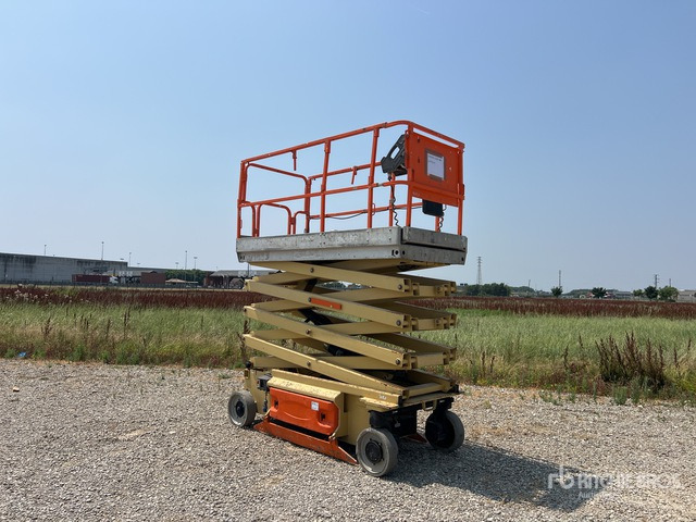 2007 JLG 3246ES Scissor Lift - Ножничный подъемник: фото 2 2007 JLG 3246ES Scissor Lift - Ножничный подъемник: фото 2