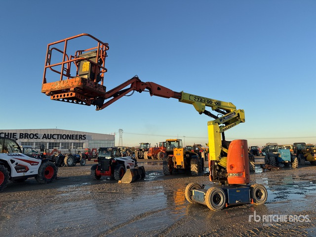 2007 JLG E300 AJP Electric Articulating Boom Lift - Коленчатый подъемник: фото 1 2007 JLG E300 AJP Electric Articulating Boom Lift - Коленчатый подъемник: фото 1