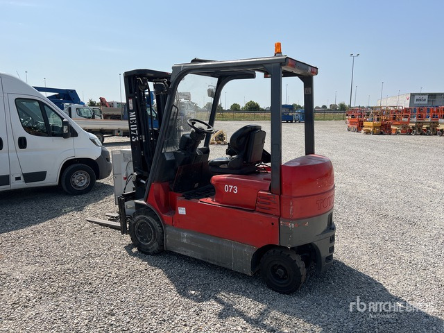 2012 Toyota 7FBMF30 3000 kg (Inoperable) Electric Forklift - Электропогрузчик: фото 3 2012 Toyota 7FBMF30 3000 kg (Inoperable) Electric Forklift - Электропогрузчик: фото 3