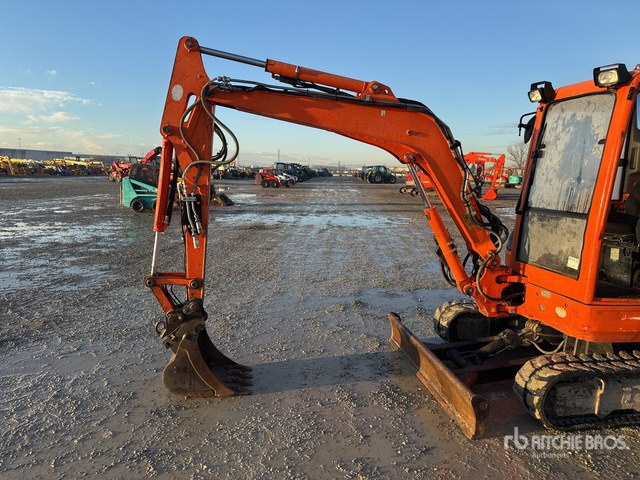 2015 Kubota U35-3A3 Mini Excavator: <6.6t - Мини-экскаватор: фото 4 2015 Kubota U35-3A3 Mini Excavator: <6.6t - Мини-экскаватор: фото 4