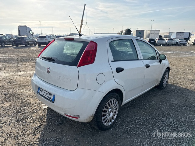 2018 Fiat Grande Punto Van Truck - Легковой автомобиль: фото 3 2018 Fiat Grande Punto Van Truck - Легковой автомобиль: фото 3