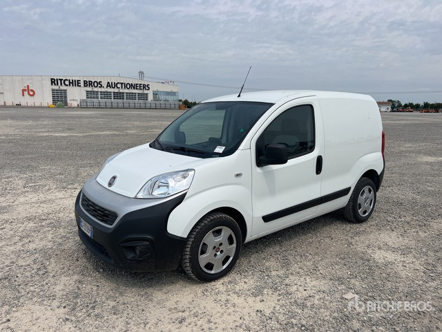 2020 Fiat Fiorino Autocarro furgonato - Легковой фургон: фото 2 2020 Fiat Fiorino Autocarro furgonato - Легковой фургон: фото 2