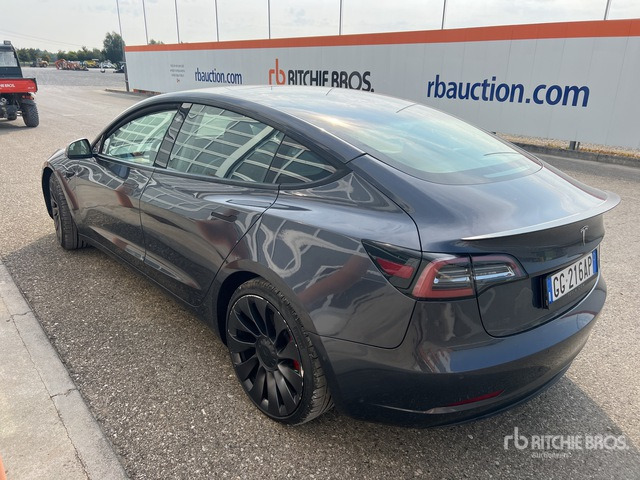 2021 Tesla Model 3 3 PERFORMANCE DUAL MOTOR 4WD Automobile - Легковой автомобиль: фото 3 2021 Tesla Model 3 3 PERFORMANCE DUAL MOTOR 4WD Automobile - Легковой автомобиль: фото 3