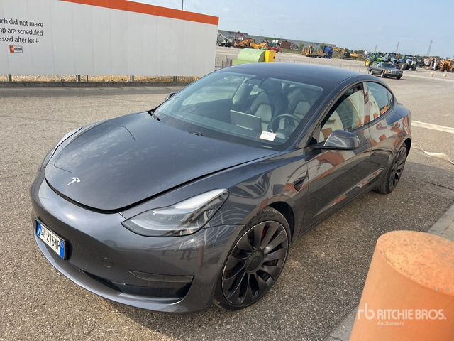 2021 Tesla Model 3 3 PERFORMANCE DUAL MOTOR 4WD Automobile - Легковой автомобиль: фото 1 2021 Tesla Model 3 3 PERFORMANCE DUAL MOTOR 4WD Automobile - Легковой автомобиль: фото 1