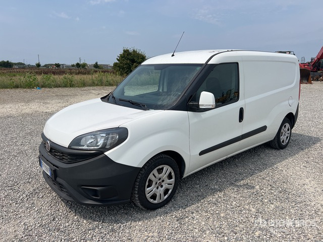 Fiat Doblo Cargo Van Truck - Цельнометаллический фургон: фото 1 Fiat Doblo Cargo Van Truck - Цельнометаллический фургон: фото 1